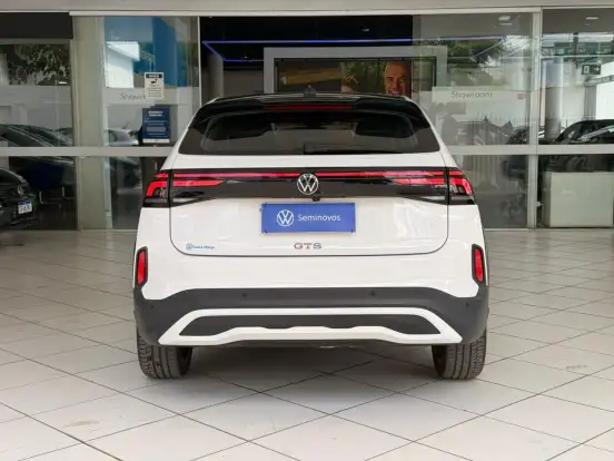 VOLKSWAGEN-NIVUS-1.4 250 TSI TOTAL FLEX GTS AUTOMÁTICO VOLKSWAGEN-NIVUS-2025