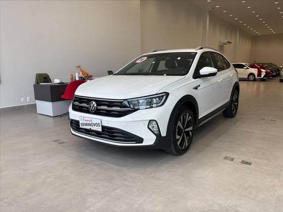 VOLKSWAGEN NIVUS 1.0 200 TSI TOTAL FLEX COMFORTLINE AUTOMÁTICO