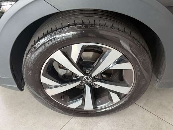 VOLKSWAGEN-NIVUS-1.0 200 TSI TOTAL FLEX HIGHLINE AUTOMÁTICO VOLKSWAGEN-NIVUS-2024