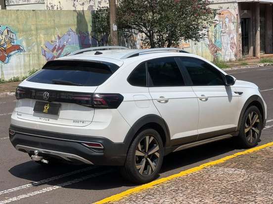VOLKSWAGEN-NIVUS-1.0 200 TSI TOTAL FLEX HIGHLINE AUTOMÁTICO VOLKSWAGEN-NIVUS-2022