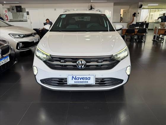 VOLKSWAGEN NIVUS 1.0 200 TSI TOTAL FLEX HIGHLINE AUTOMÁTICO