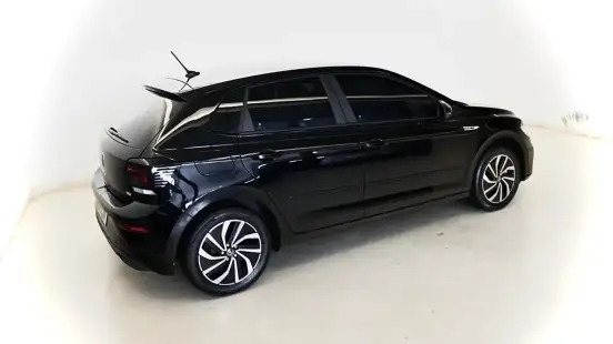 VOLKSWAGEN-POLO-2024