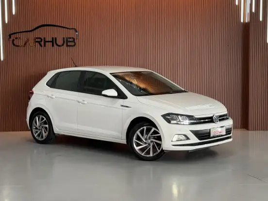 VOLKSWAGEN-POLO-2018
