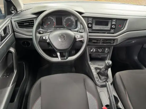 VOLKSWAGEN-POLO-2024