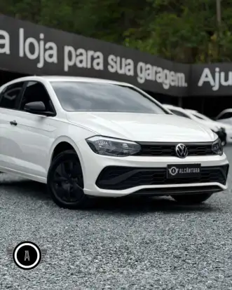 VOLKSWAGEN-POLO-2025