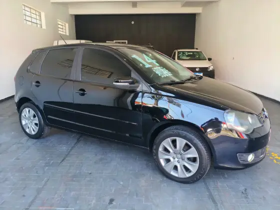VOLKSWAGEN POLO 1.6 MI 8V FLEX 4P MANUAL