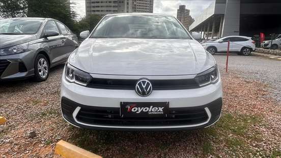 VOLKSWAGEN-POLO-2024