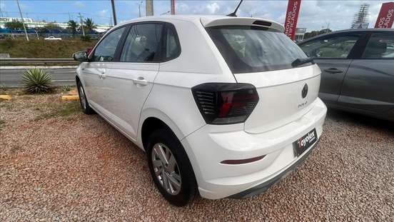 VOLKSWAGEN-POLO-2024