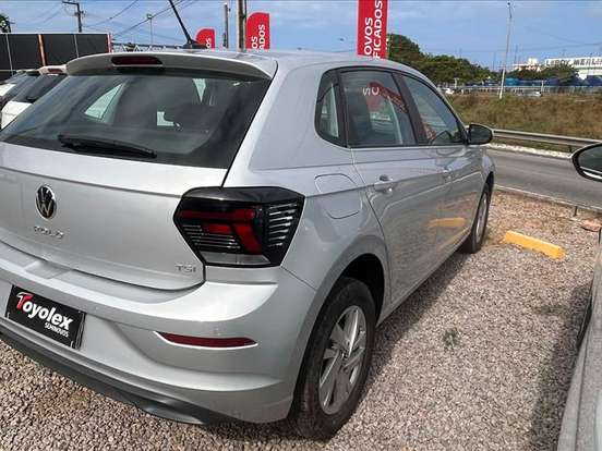 VOLKSWAGEN-POLO-1.0 170 TSI COMFORTLINE AUTOMÁTICO VOLKSWAGEN-POLO-2024