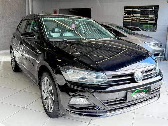 VOLKSWAGEN-POLO-2018