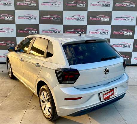 VOLKSWAGEN-POLO-2024