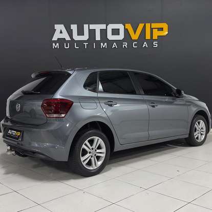 VOLKSWAGEN-POLO-2018