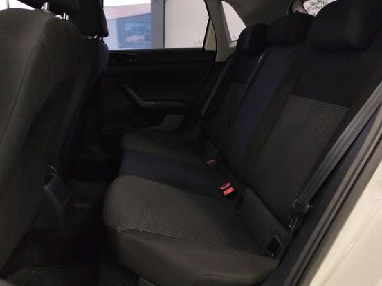 VOLKSWAGEN-POLO-1.0 MPI TOTAL FLEX MANUAL VOLKSWAGEN-POLO-2020