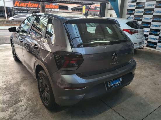 VOLKSWAGEN-POLO-2025