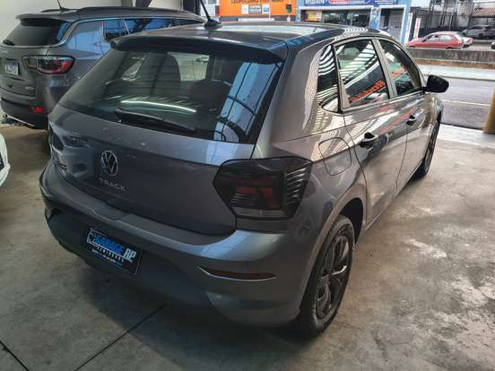 VOLKSWAGEN-POLO-2025