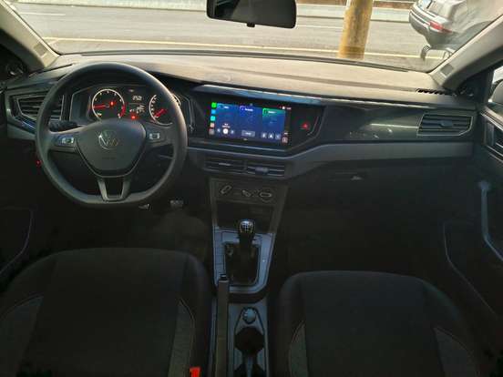 VOLKSWAGEN-POLO-2025
