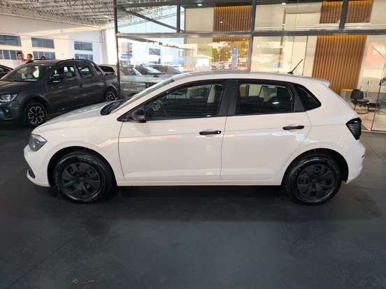 VOLKSWAGEN-POLO-2023