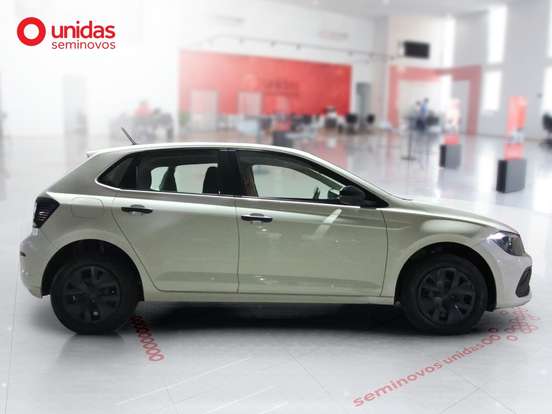 VOLKSWAGEN-POLO-2024