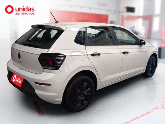 VOLKSWAGEN-POLO-2024