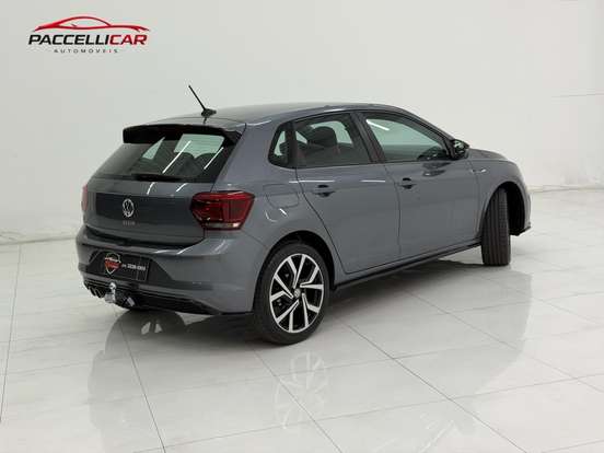 VOLKSWAGEN-POLO-2021