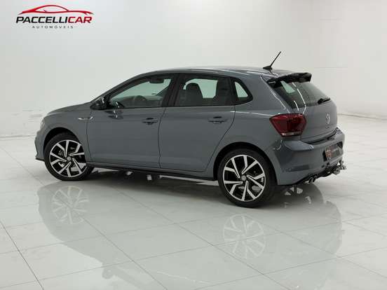 VOLKSWAGEN-POLO-2021
