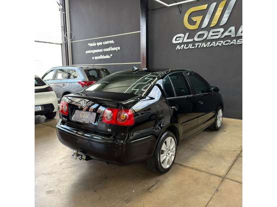 VOLKSWAGEN-POLO SEDAN-1.6 8V GASOLINA 4P MANUAL VOLKSWAGEN-POLO SEDAN-2010