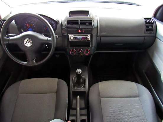VOLKSWAGEN-POLO SEDAN-1.6 MI COMFORTLINE 8V FLEX 4P MANUAL VOLKSWAGEN-POLO SEDAN-2007