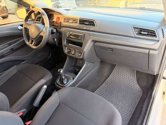 VOLKSWAGEN-SAVEIRO-2024