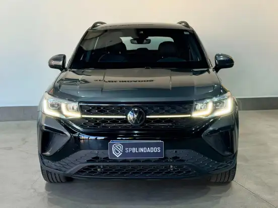 VOLKSWAGEN-TAOS-2023