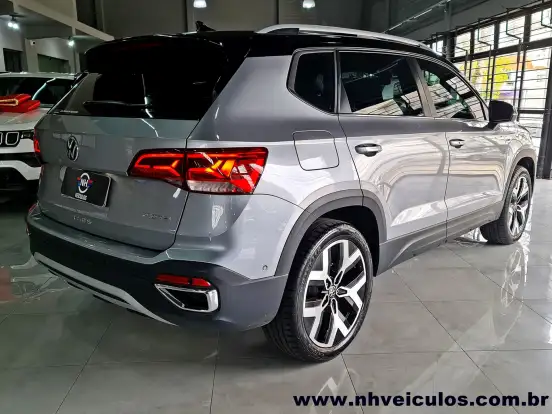 VOLKSWAGEN-TAOS-2024