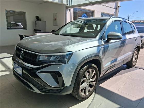 VOLKSWAGEN TAOS 1.4 250 TSI TOTAL FLEX COMFORTLINE AUTOMÁTICO