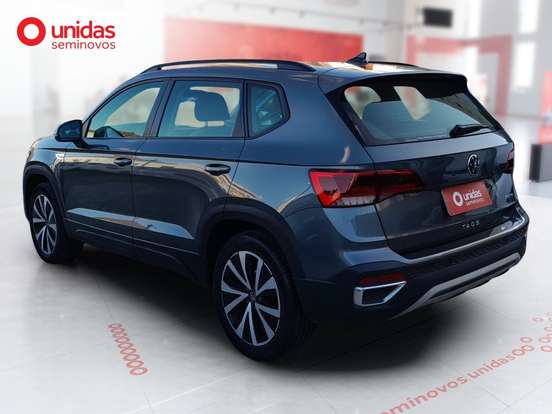 VOLKSWAGEN-TAOS-2023