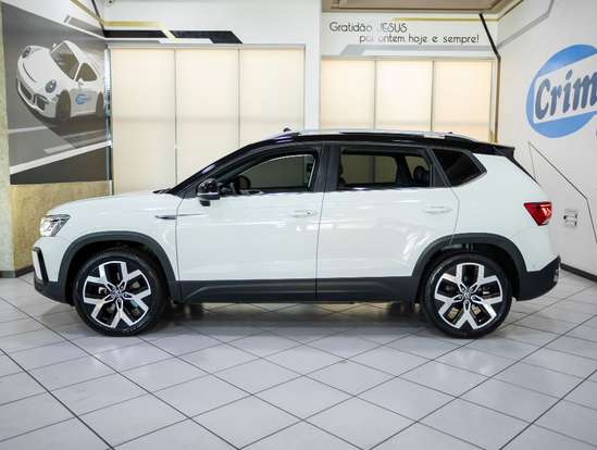 VOLKSWAGEN-TAOS-2025
