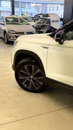 VOLKSWAGEN-TAOS-1.4 250 TSI TOTAL FLEX HIGHLINE AUTOMÁTICO VOLKSWAGEN-TAOS-2022