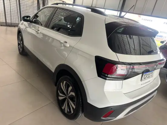 VOLKSWAGEN-T-CROSS-1.0 200 TSI TOTAL FLEX AUTOMÁTICO VOLKSWAGEN-T-CROSS-2024