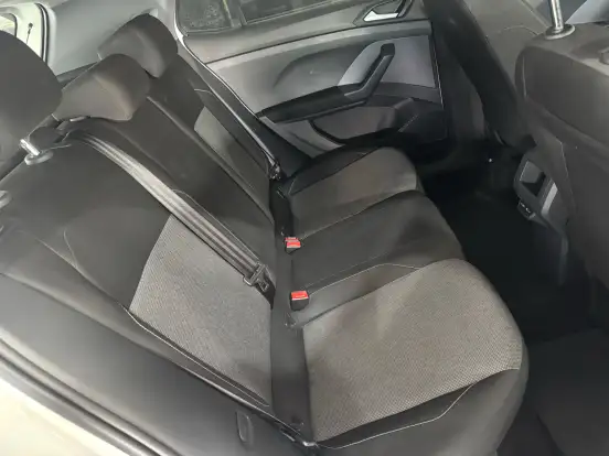 VOLKSWAGEN-T-CROSS-2024
