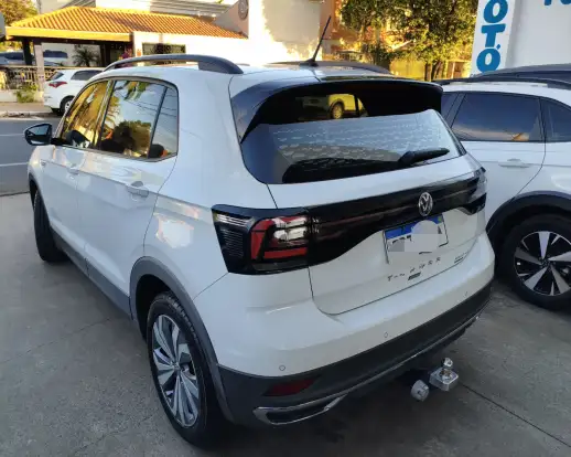 VOLKSWAGEN-T-CROSS-2020