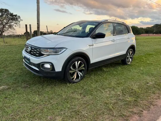 VOLKSWAGEN-T-CROSS-2019