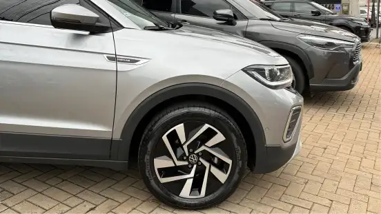 VOLKSWAGEN-T-CROSS-2024