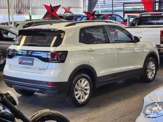 VOLKSWAGEN-T-CROSS-1.0 200 TSI TOTAL FLEX AUTOMÁTICO VOLKSWAGEN-T-CROSS-2023