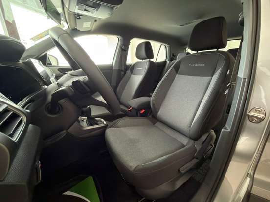 VOLKSWAGEN-T-CROSS-1.0 200 TSI TOTAL FLEX AUTOMÁTICO VOLKSWAGEN-T-CROSS-2025