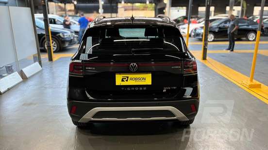 VOLKSWAGEN-T-CROSS-2024