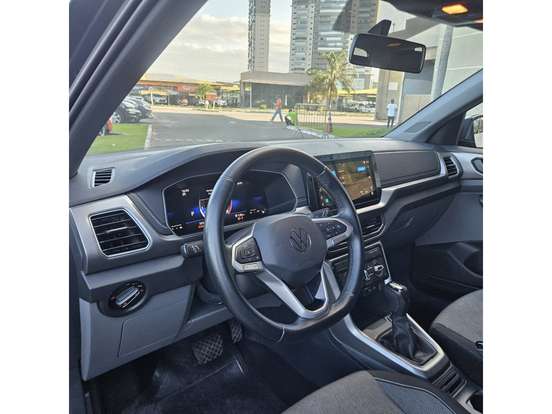 VOLKSWAGEN-T-CROSS-2024
