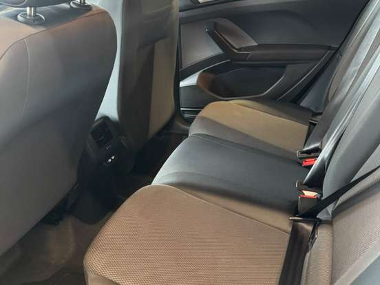VOLKSWAGEN-T-CROSS-1.0 200 TSI TOTAL FLEX AUTOMÁTICO VOLKSWAGEN-T-CROSS-2022