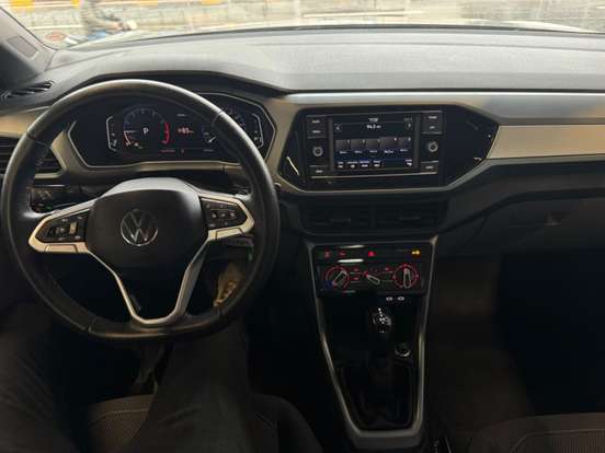 VOLKSWAGEN-T-CROSS-2022