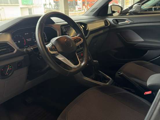 VOLKSWAGEN-T-CROSS-1.0 200 TSI TOTAL FLEX AUTOMÁTICO VOLKSWAGEN-T-CROSS-2022