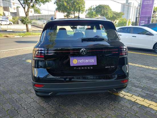 VOLKSWAGEN-T-CROSS-2024