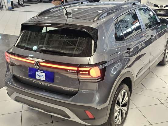 VOLKSWAGEN-T-CROSS-2025