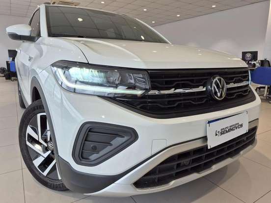 VOLKSWAGEN-T-CROSS-1.0 200 TSI TOTAL FLEX COMFORTLINE AUTOMÁTICO VOLKSWAGEN-T-CROSS-2025