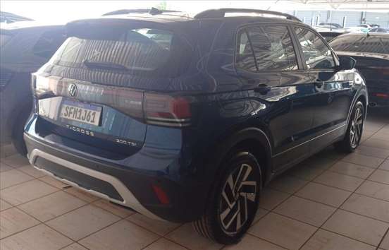 VOLKSWAGEN-T-CROSS-2024